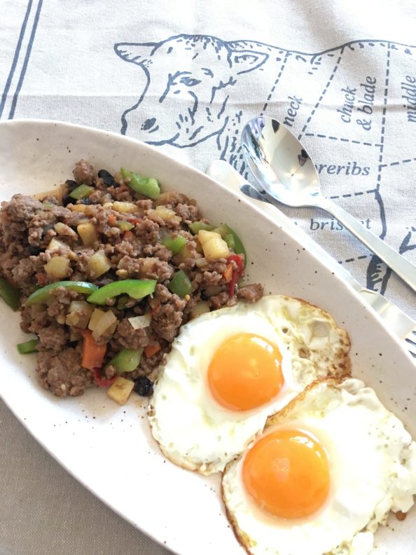 BEEF PICADILLO